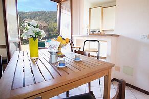 Sunflower Relax Pool and Terrace