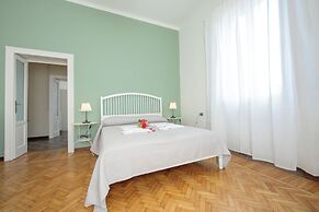 Residenza Oleandro Lake View Luino Center