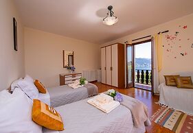 The Cottage on the Lake