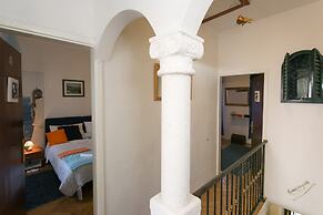 Blue Symphony Apartment