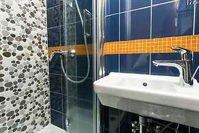 Blue Symphony Apartment