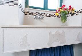 Blue Symphony Apartment