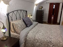 Cueva Romana Adults Only Cave House