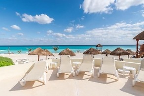 State of the Art beach front Condo