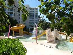 State of the Art beach front Condo