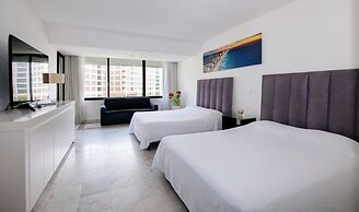 State of the Art beach front Condo