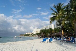Oceanfront Condo at Voted Best Cancun Sandy Beach