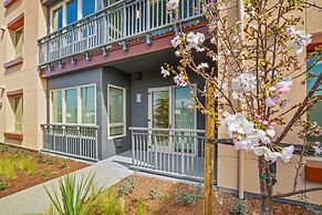 Global Luxury Suites San Mateo