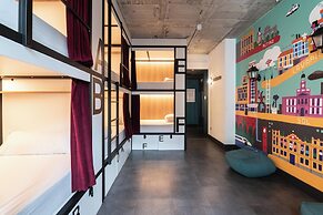 The Central House Madrid Lavapiés - Hostel