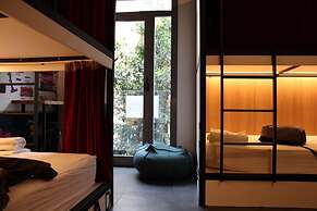 The Central House Madrid Lavapiés - Hostel