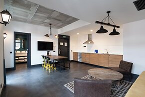 The Central House Madrid Lavapiés - Hostel