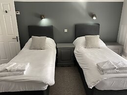 The Roade House Rooms