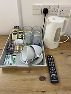 The Roade House Rooms