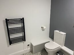 The Roade House Rooms