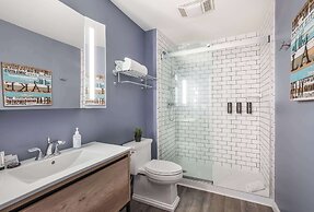 The Shore Club Wisconsin, Ascend Hotel Collection