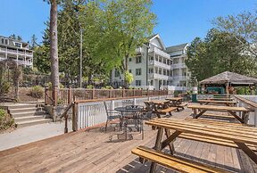 The Shore Club Wisconsin, Ascend Hotel Collection