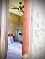 Cálido Cosmos Hotel