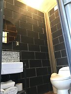 Cálido Cosmos Hotel