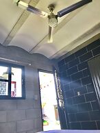 Cálido Cosmos Hotel