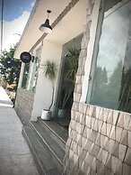 Cálido Cosmos Hotel