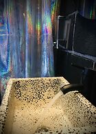 Cálido Cosmos Hotel