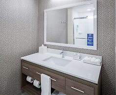 Home2 Suites by Hilton Cape Canaveral Cruise Port, FL