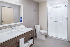 Home2 Suites by Hilton Cape Canaveral Cruise Port, FL