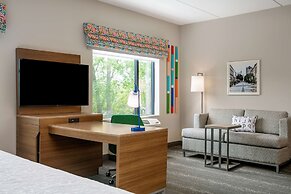 Hampton Inn & Suites Raleigh Midtown