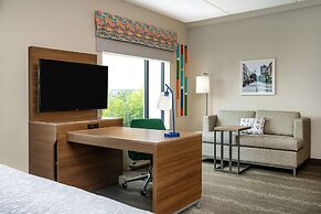 Hampton Inn & Suites Raleigh Midtown