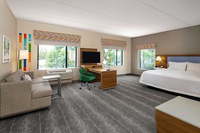 Hampton Inn & Suites Raleigh Midtown