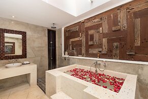 The Chand's Boutique Villas by Villa Finder