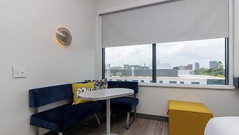 Aloft St. Louis Cortex