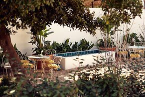 Cristine Bedfor Mahón