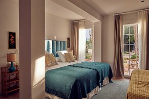 Cristine Bedfor Mahón