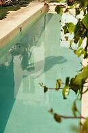 Cristine Bedfor Mahón