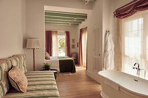 Cristine Bedfor Mahón Boutique Hotel