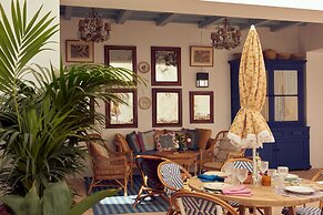 Cristine Bedfor Mahón