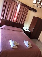 Room in Apartment - L'eremo Luxury Messonete