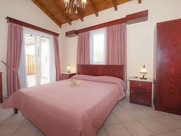 Room in Apartment - L'eremo Luxury Messonete