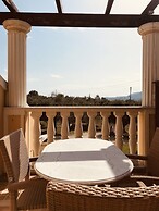 Room in Apartment - L'eremo Luxury Messonete