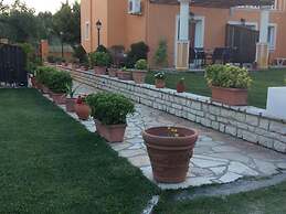 Room in Apartment - L'eremo Luxury Messonete