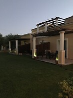 Room in Apartment - L'eremo Luxury Messonete