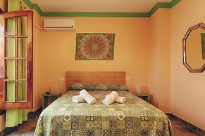 Charming Nerja Hostel