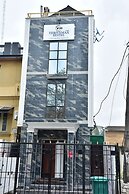 Thrivemax Hotel and Suites