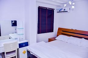 Thrivemax Hotel and Suites