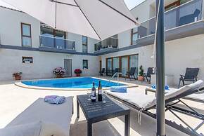 Villa LA
