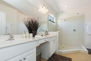 Veranda Palms IHR 1004