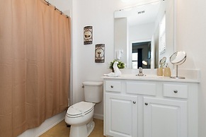 Veranda Palms IHR 1004