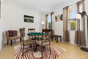 Veranda Palms IHR 1004