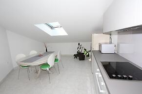 Rooms and Apartment Luana